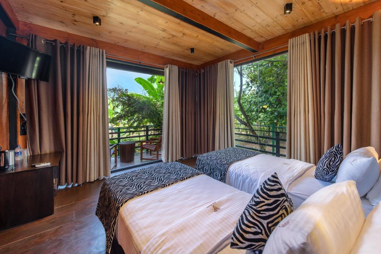 Atha Resort 锡吉里亚 外观 照片 Deluxe Room